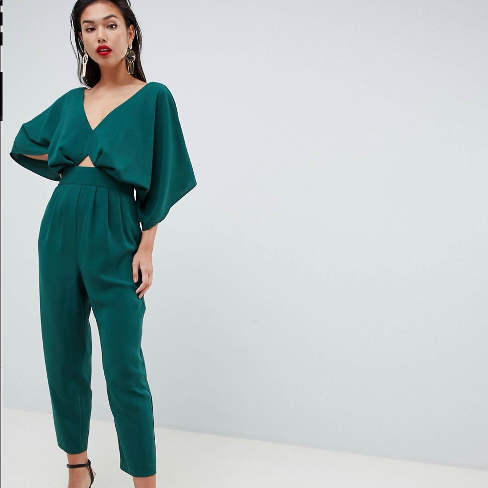 Jumpsuit with kimono sleeves and Peg leg -Only worn once